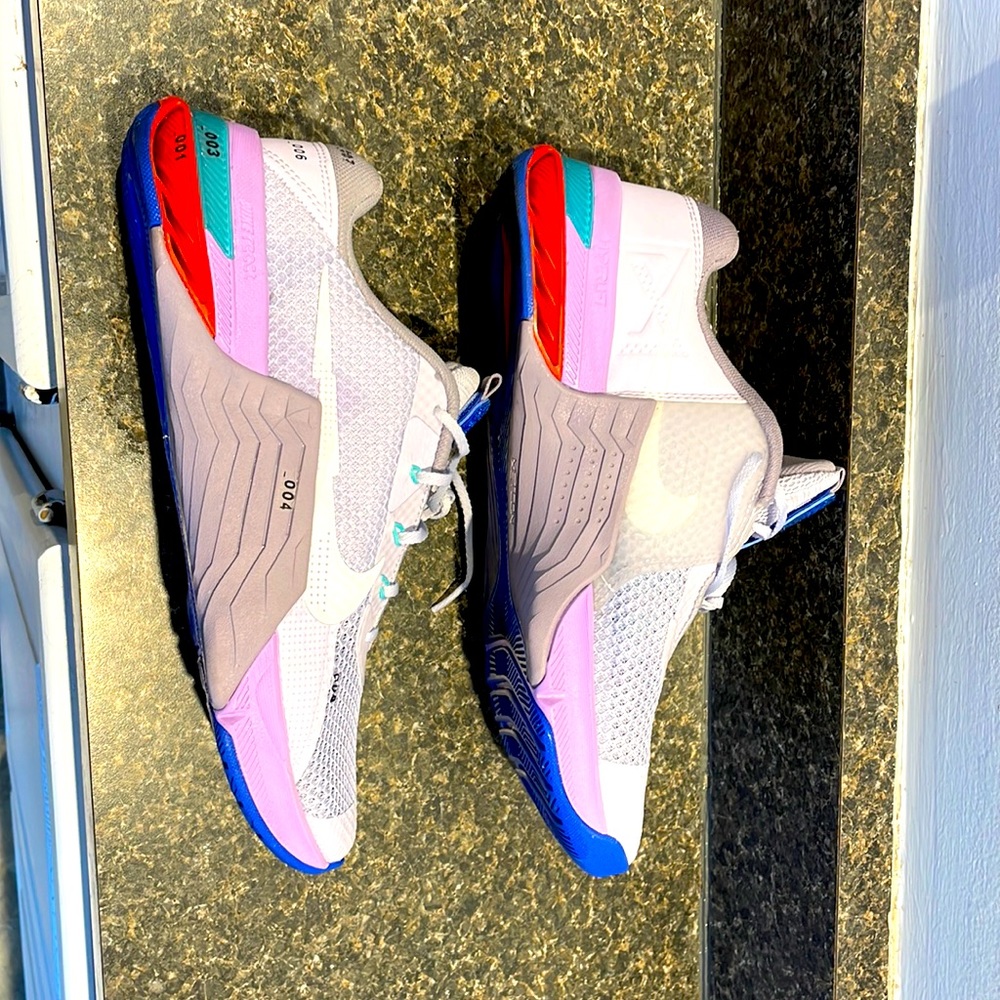 Nike Metcon 7 - Limited colorway. Womens size 11.